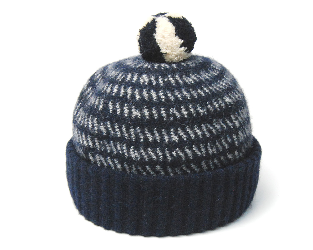 cableami ケーブルアミ ボンボン付きアルパカニットキャップ