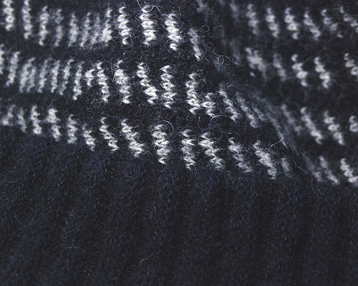 cableami ケーブルアミ ボンボン付きアルパカニットキャップ 素材感