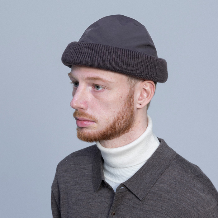 NINE TAILOR ナインテイラー ドームキャップ ロールキャップ トープモデルイメージ
